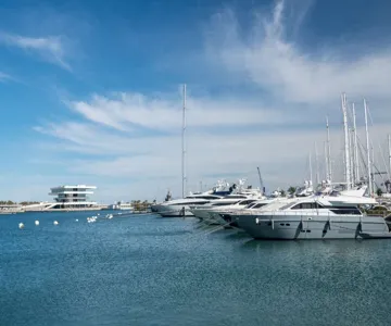 Valencia Catamaran Tour